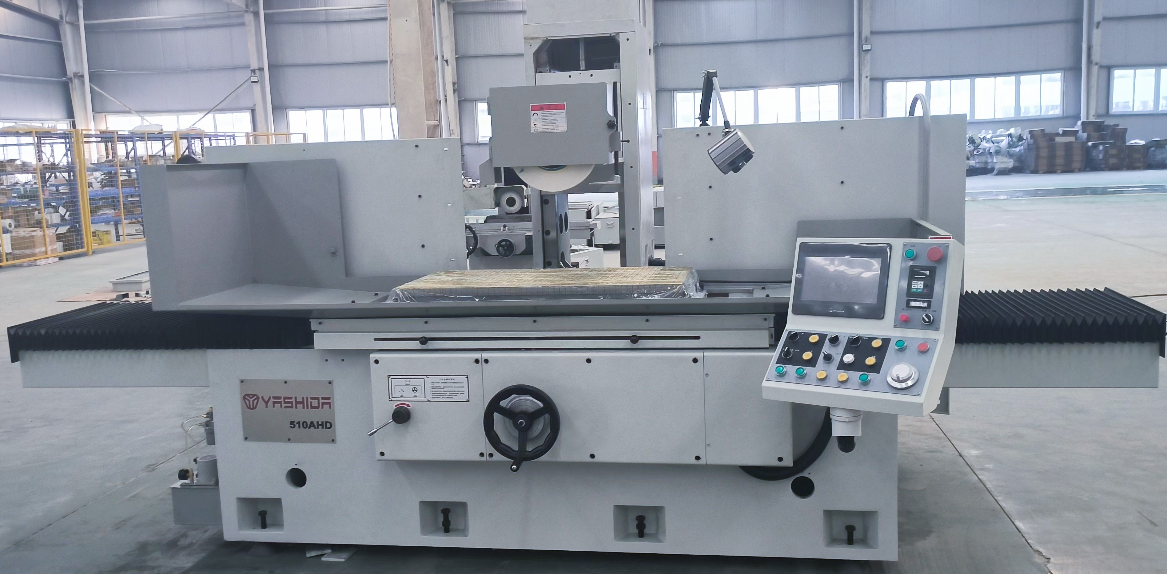 高精密平面磨床和普通磨床的區(qū)別是什么 高精密平面磨床和普通磨床的區(qū)別是什么