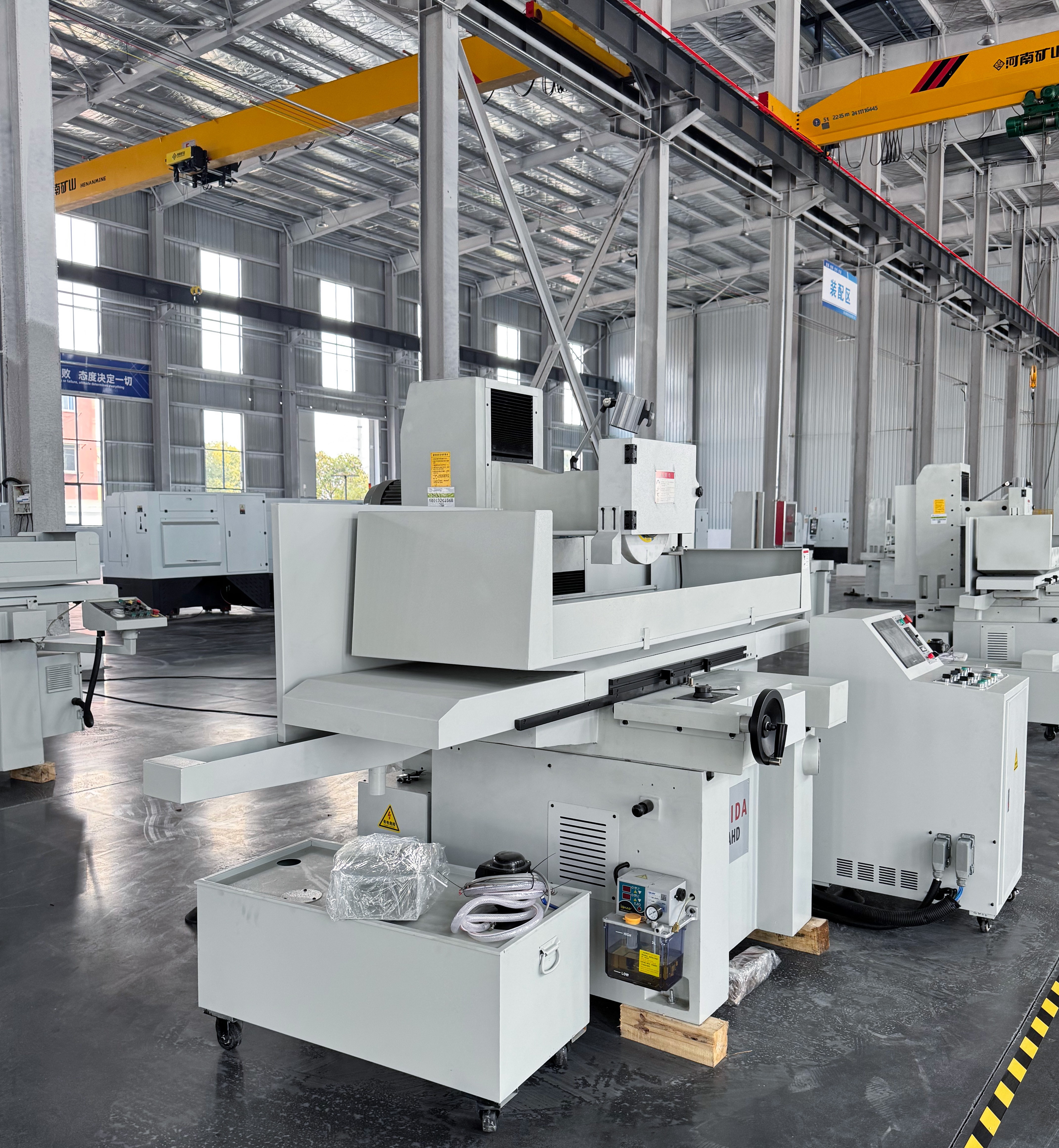 影響高精密平面磨床加工光潔度的因素 影響高精密平面磨床加工光潔度的因素